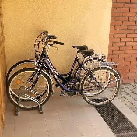 Apartment Im Og Mit Westausrichtung Und Balkon Heviz