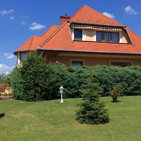 Im Og Mit Westausrichtung Und Balkon *